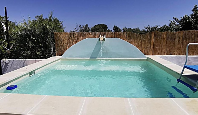 terra rossa casa di campagna con piscina