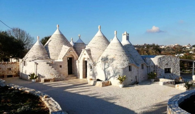 TRULLI TERRA DI MEZZO